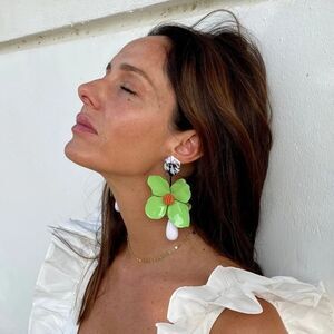 Flower statement earrings M654